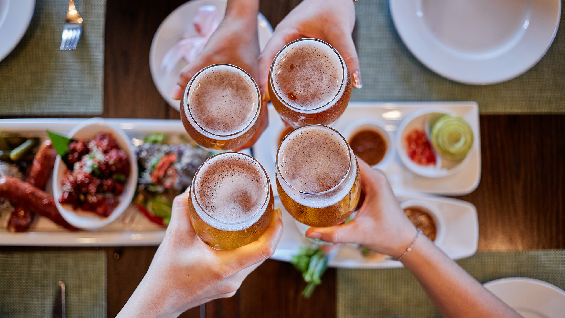 FOOD & BEVERAGE PROMOTIONS
